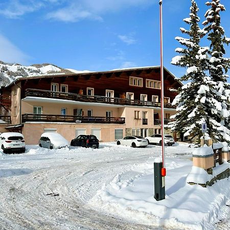 Vars, Appart Spacieux Renove 4 Couchages Dans Chalet Vars  Exterior foto